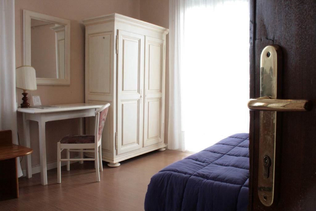 Hotel La Rua Carre Chambre photo